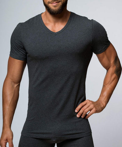 T-Shirt V Neck - Essentials